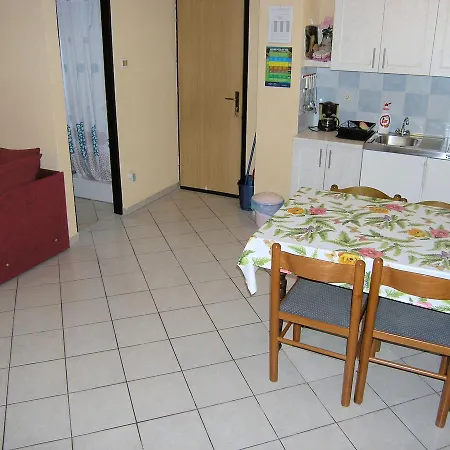 Apartman Merima Krk Town Exterior photo